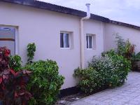 2 Bedroom House with swimming ...
