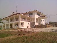 Mansion Aburi for sale or rent
