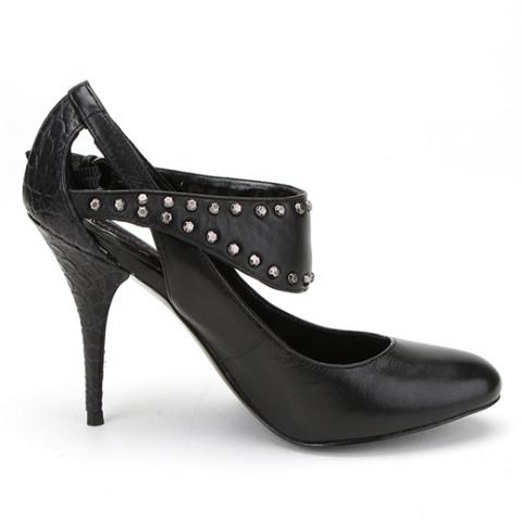Black Heels by Steven Flyn