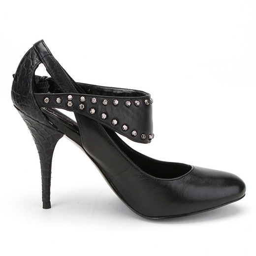 Black Heels by Steven Flyn